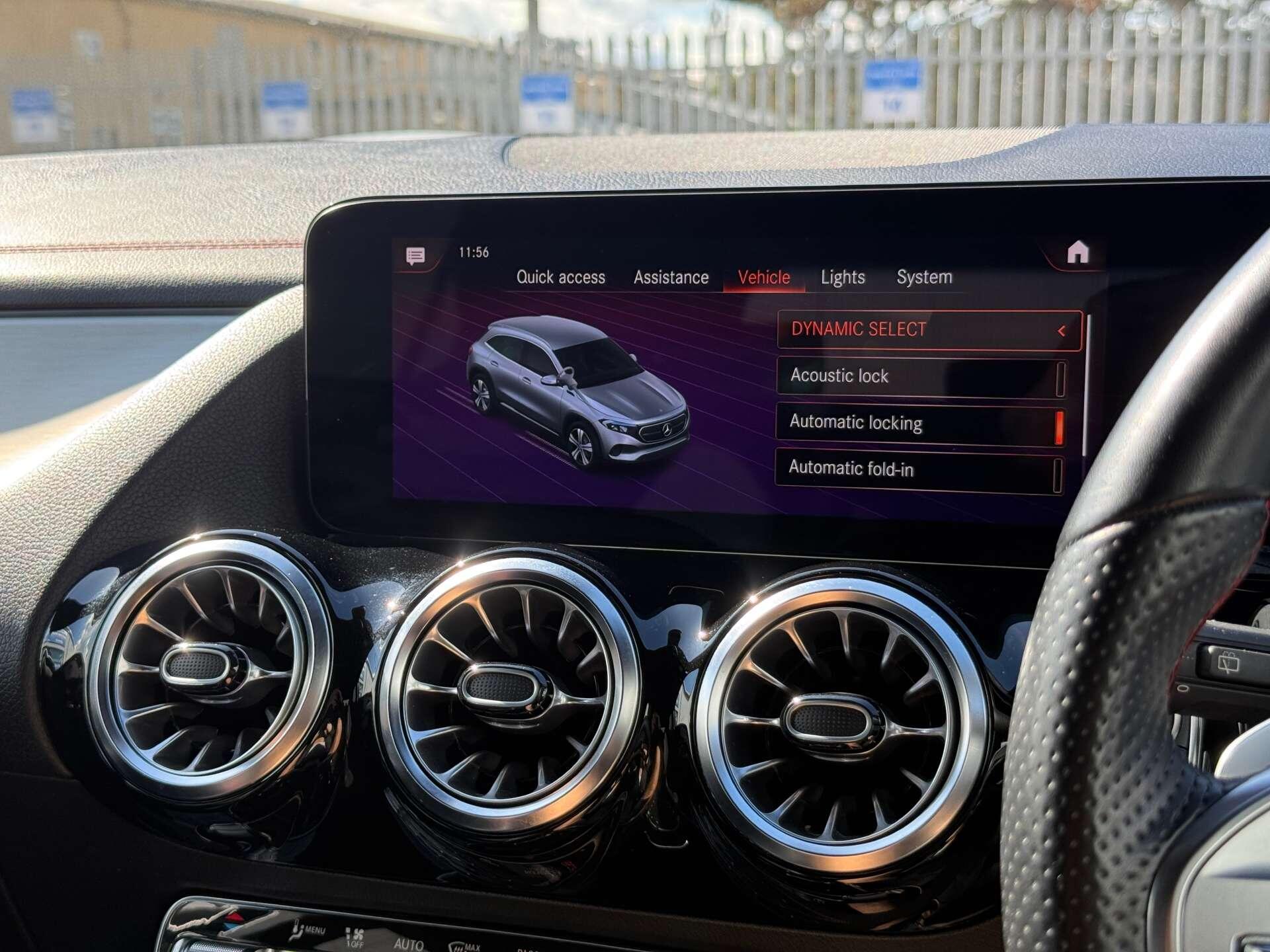 Mercedes-Benz EQA view 73