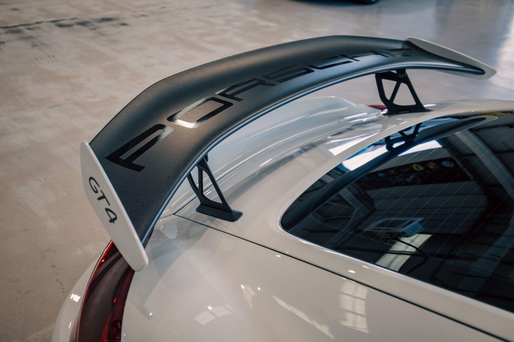 Porsche Cayman view 51