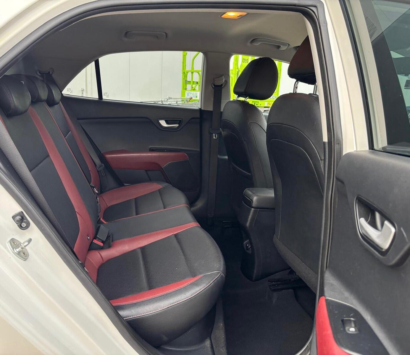 Kia Rio view 24