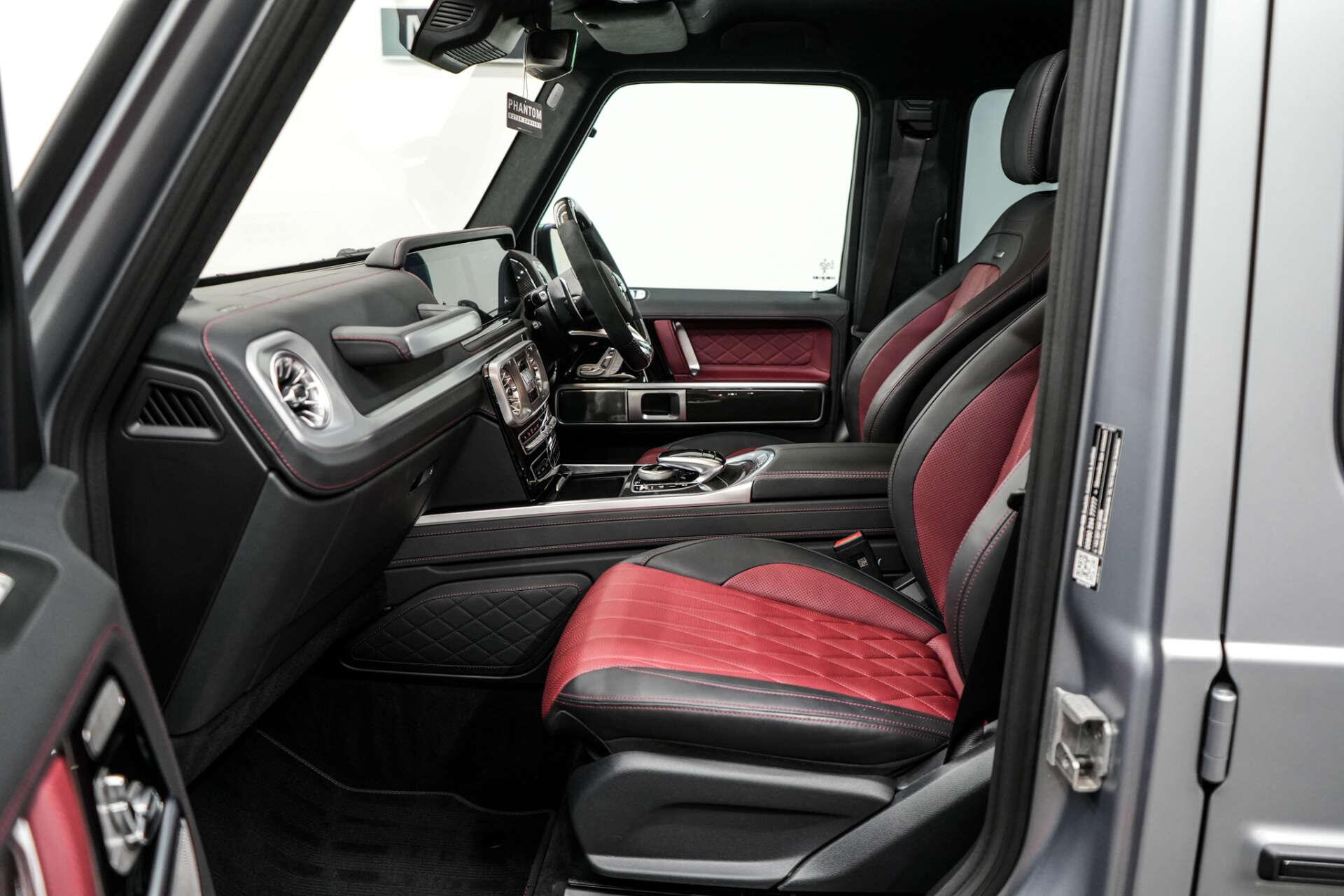 Mercedes-Benz G-Class view 17