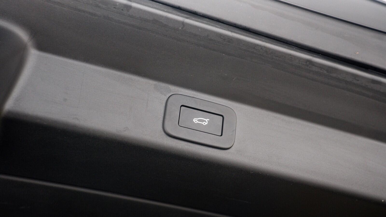 Land Rover Range Rover Sport view 35