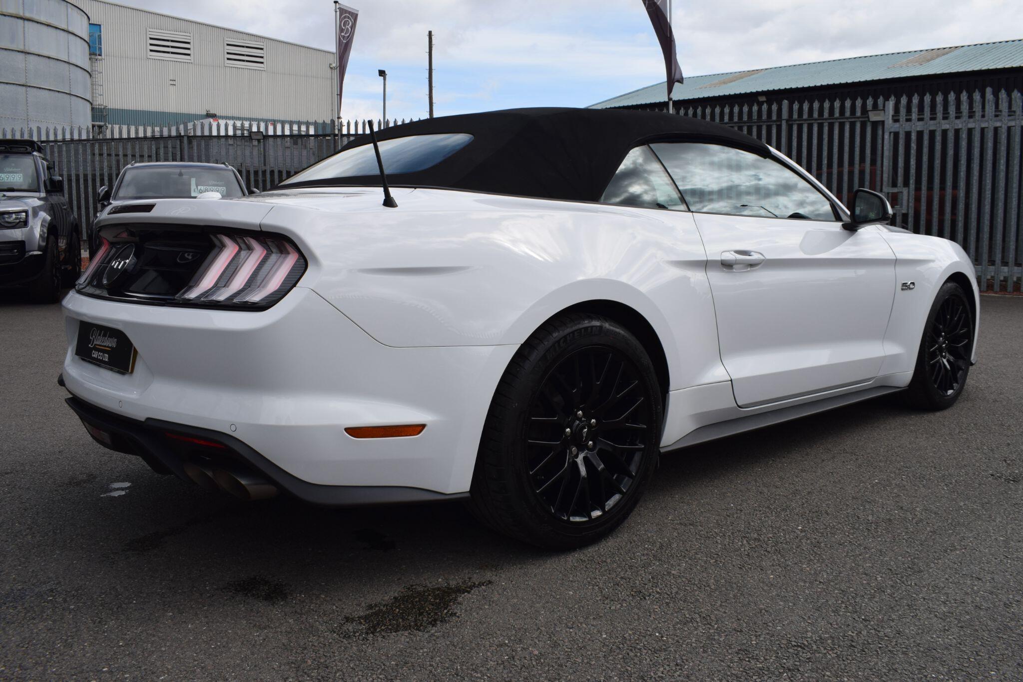 Ford Mustang view 62