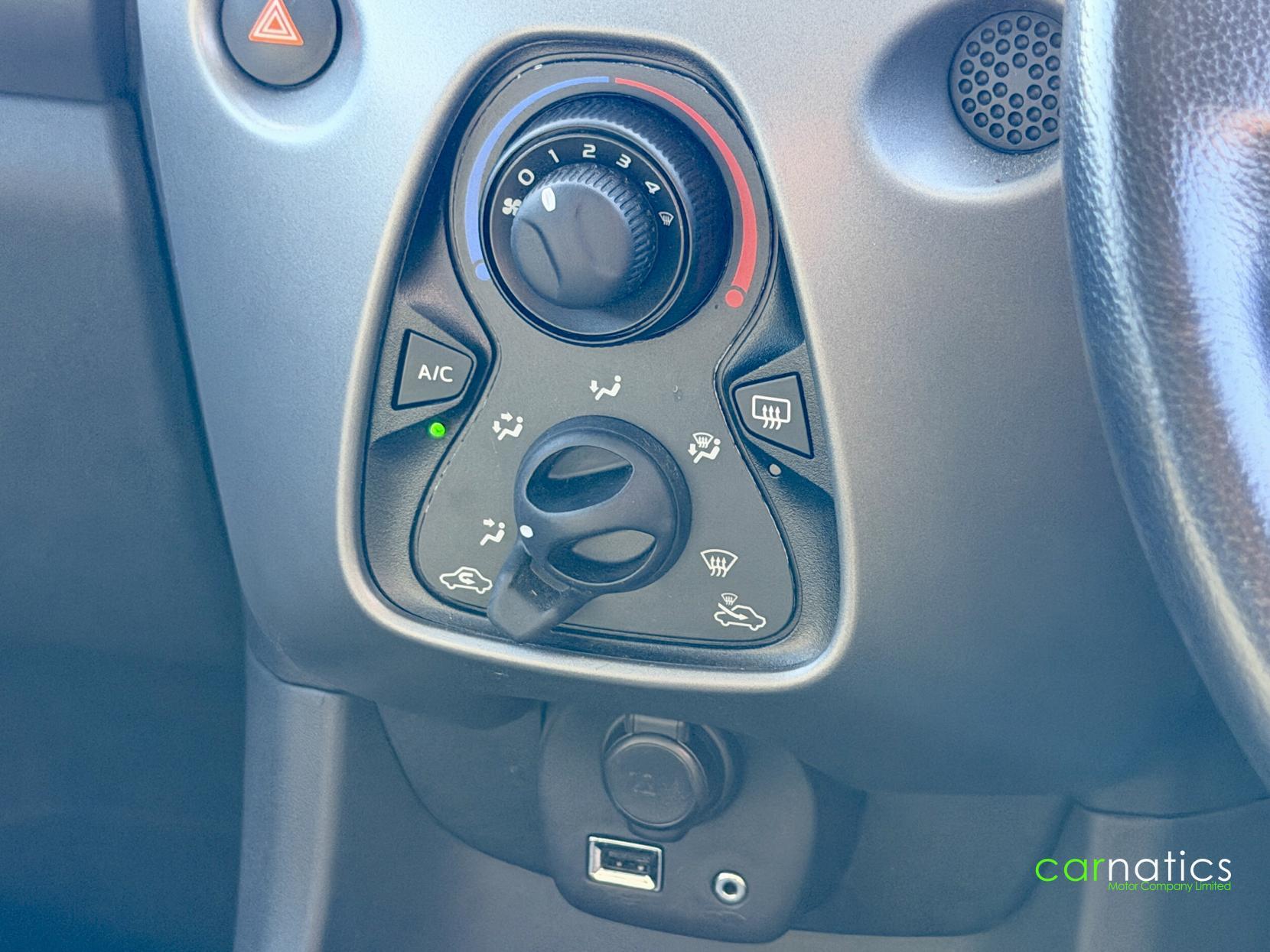 Toyota Aygo view 23