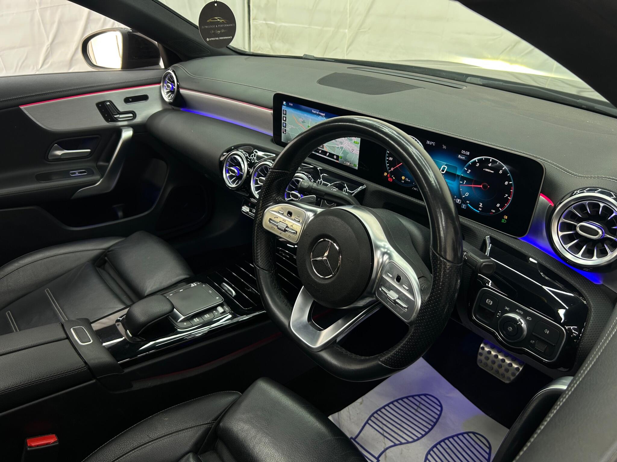 Mercedes-Benz Cla view 14