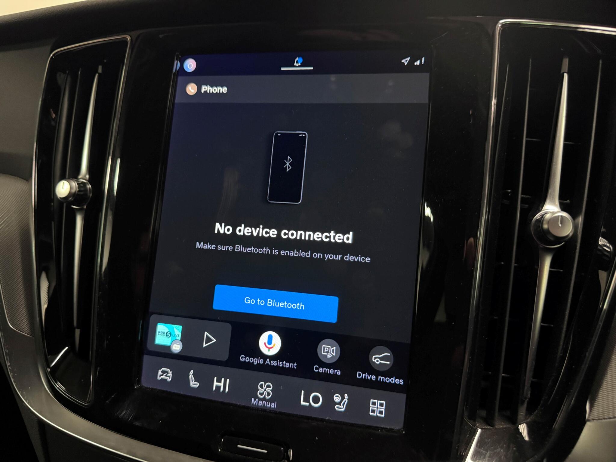 Volvo V60 Cross Country view 55