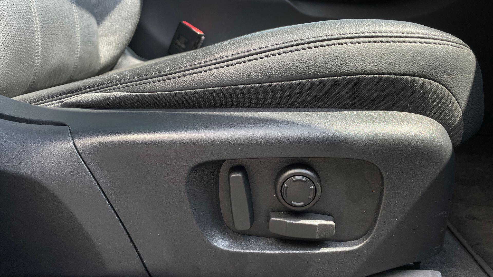 Land Rover Range Rover Evoque view 35