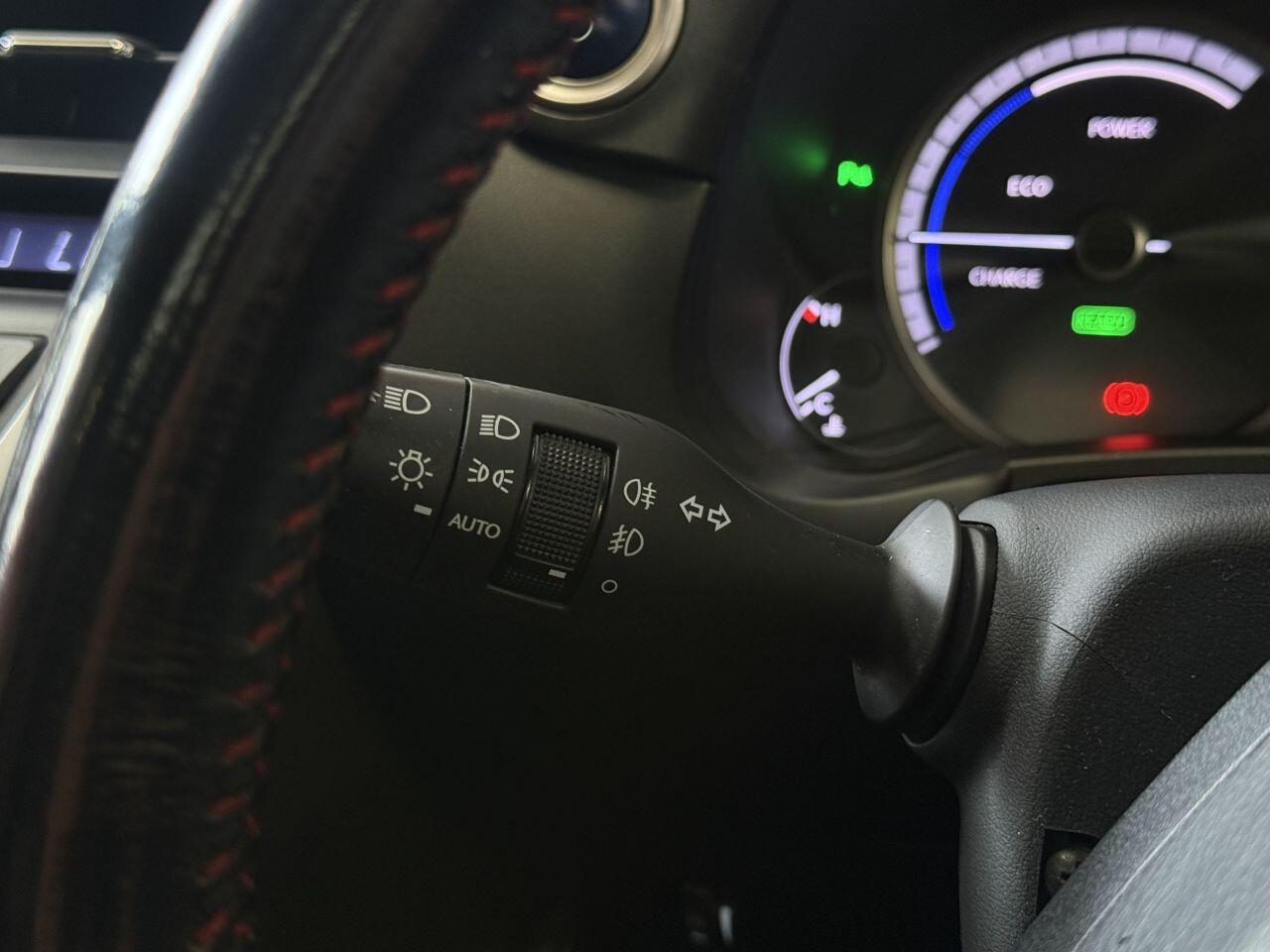 Lexus NX view 40