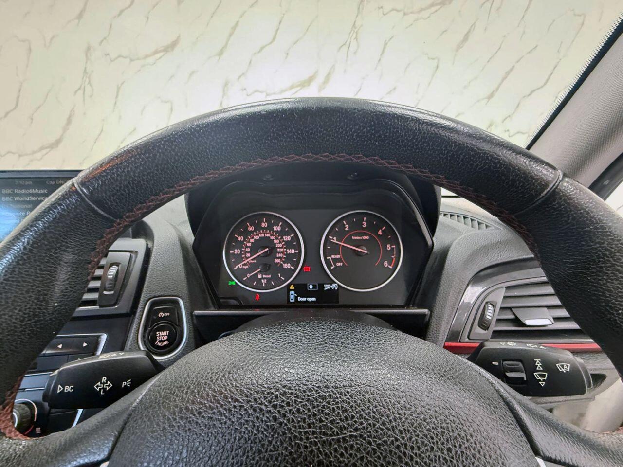 BMW 1 Series view 18