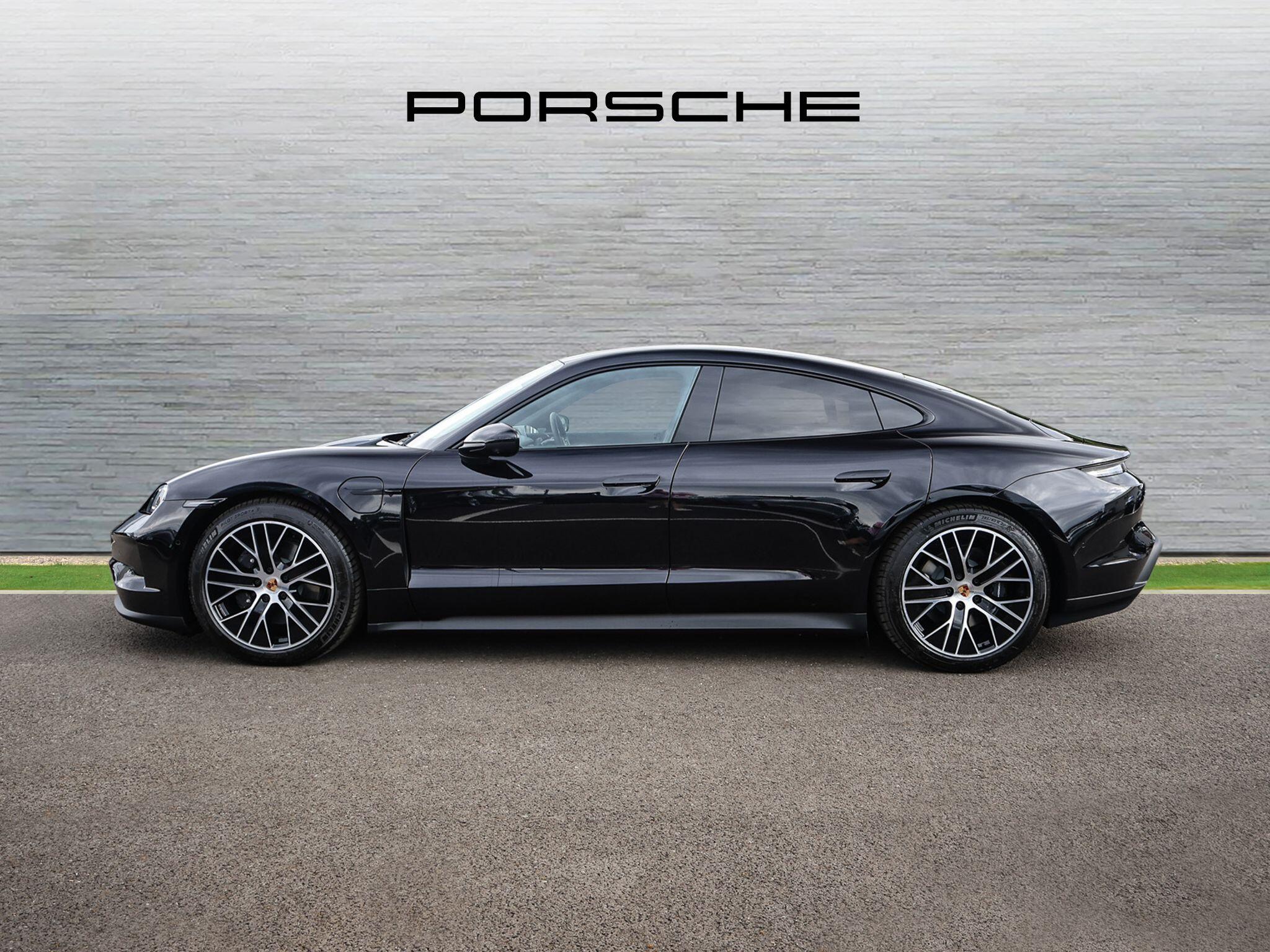 Porsche Taycan view 8