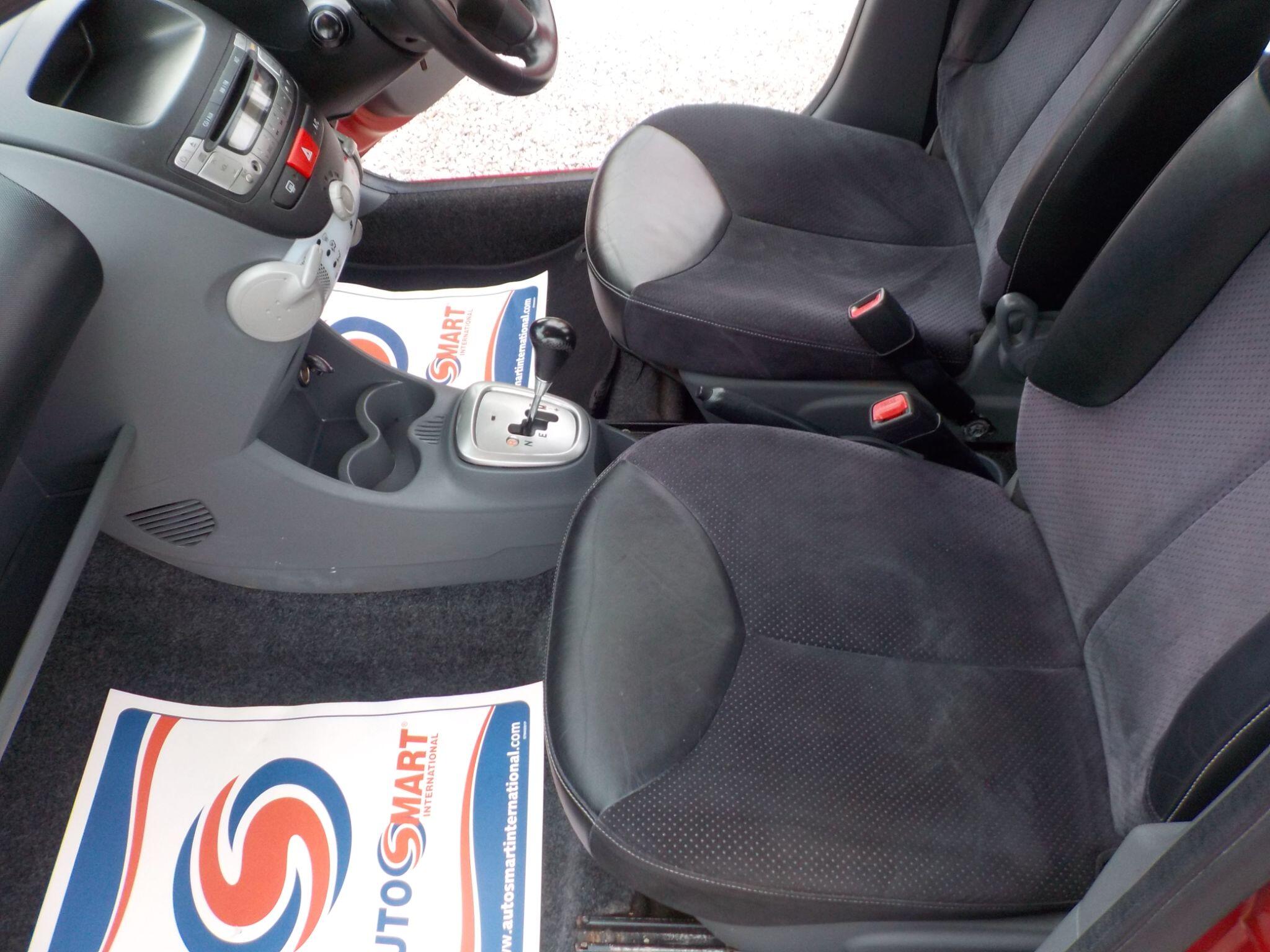 Toyota AYGO 1.0 VVT-i Ice MultiMode Euro 5 5dr