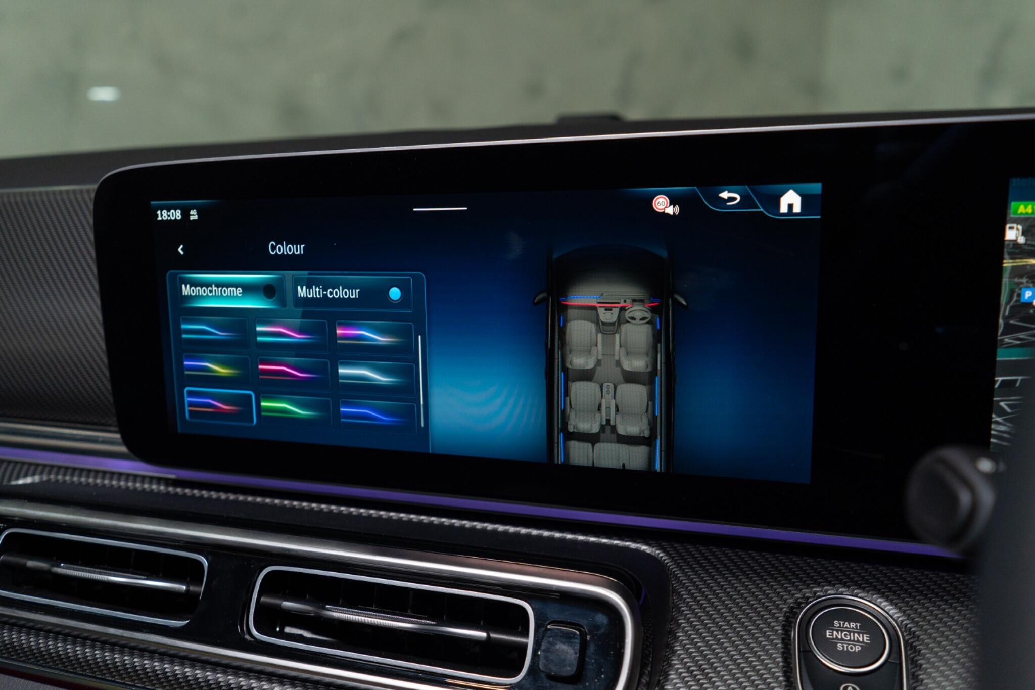 Mercedes-Benz V-Class view 28