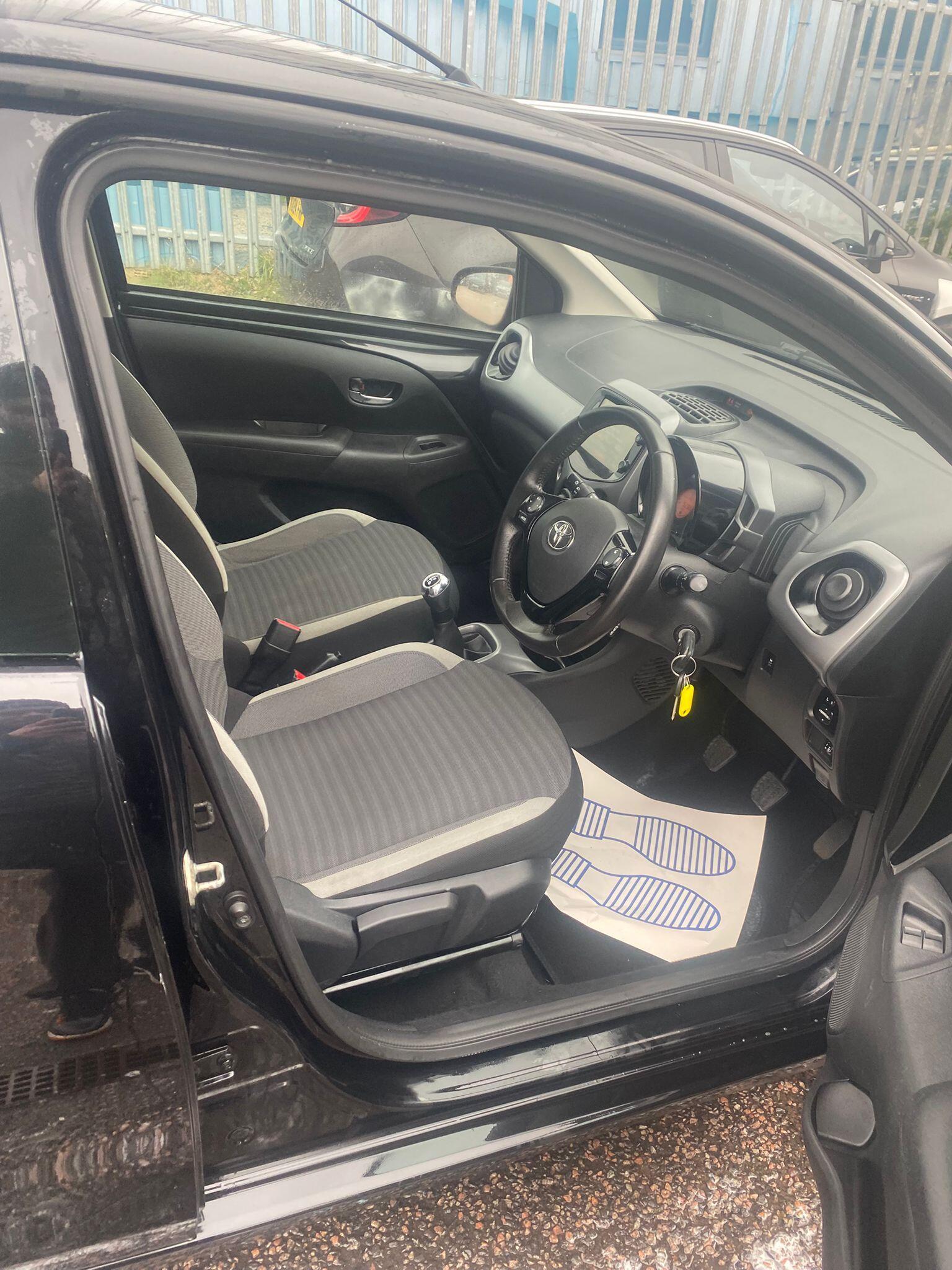 Toyota Aygo view 21