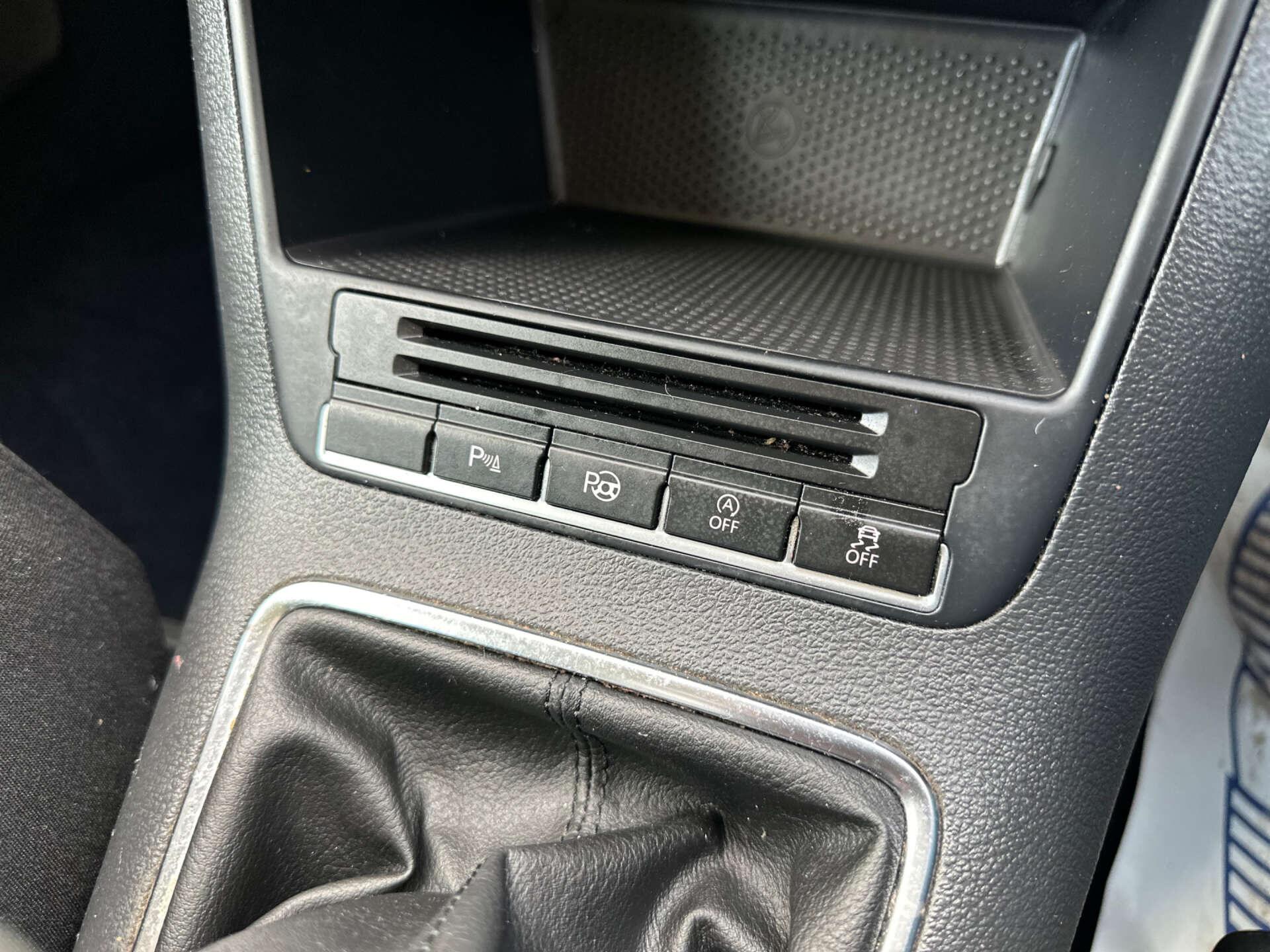 Volkswagen Tiguan view 27