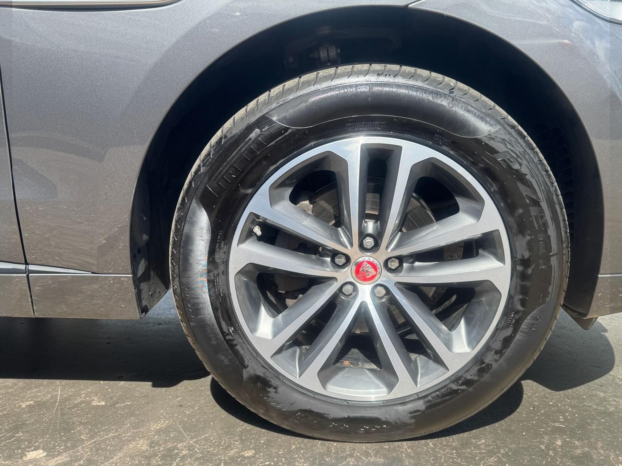 Jaguar F-Pace view 31