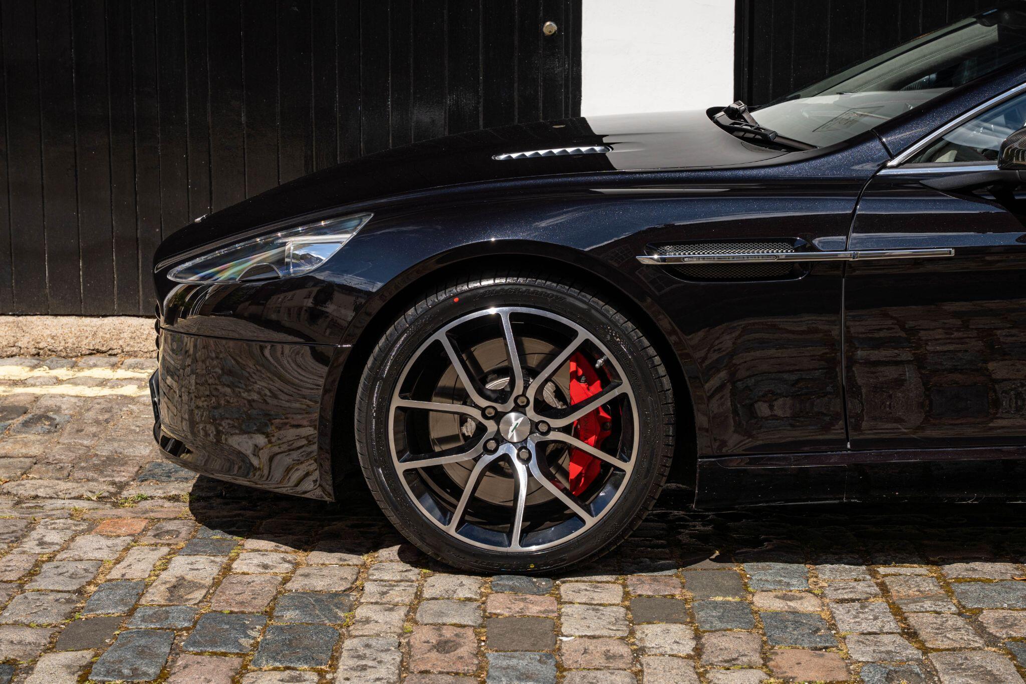 Aston Martin Rapide view 45