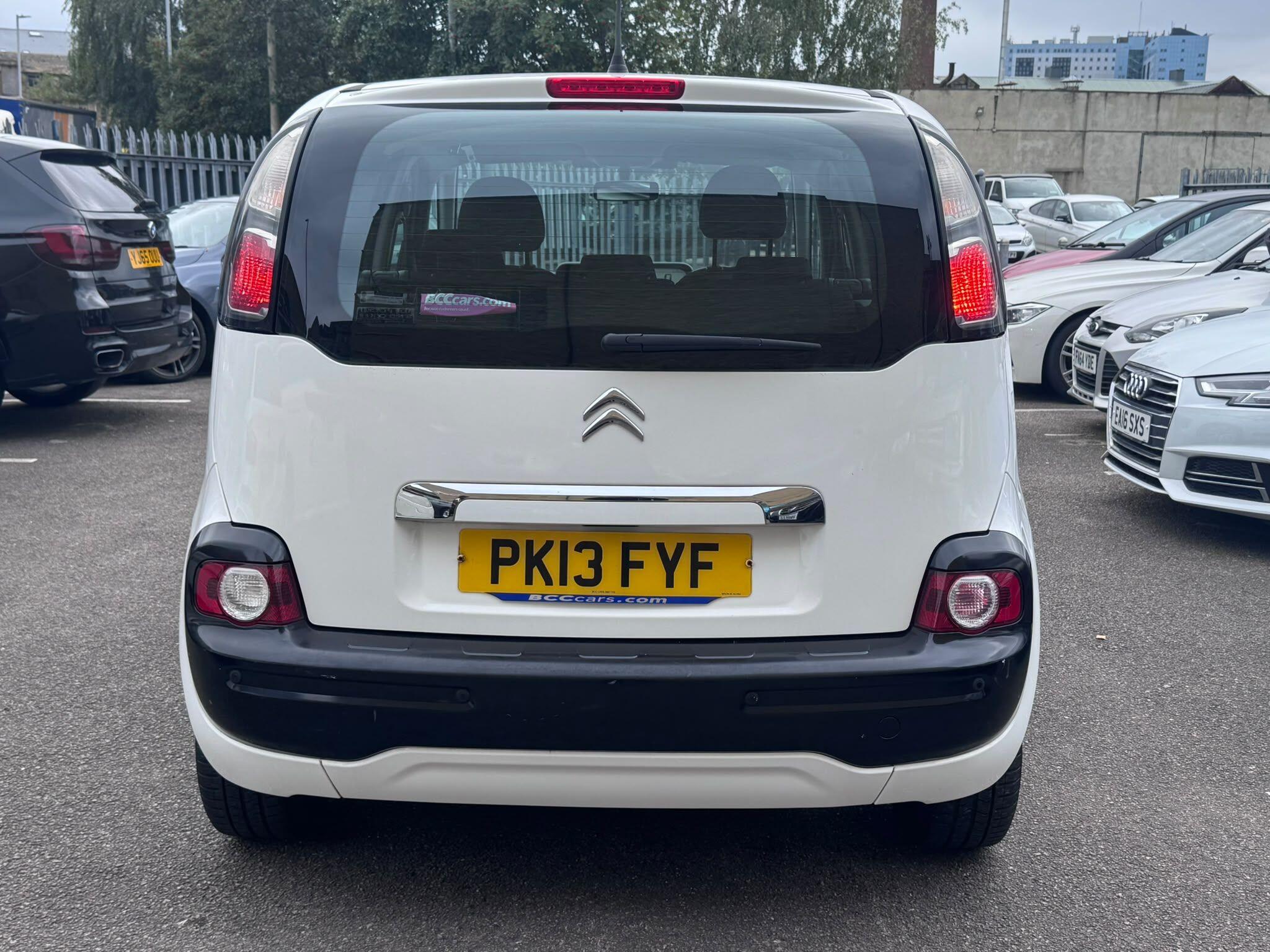 Citroen C3 Picasso view 8