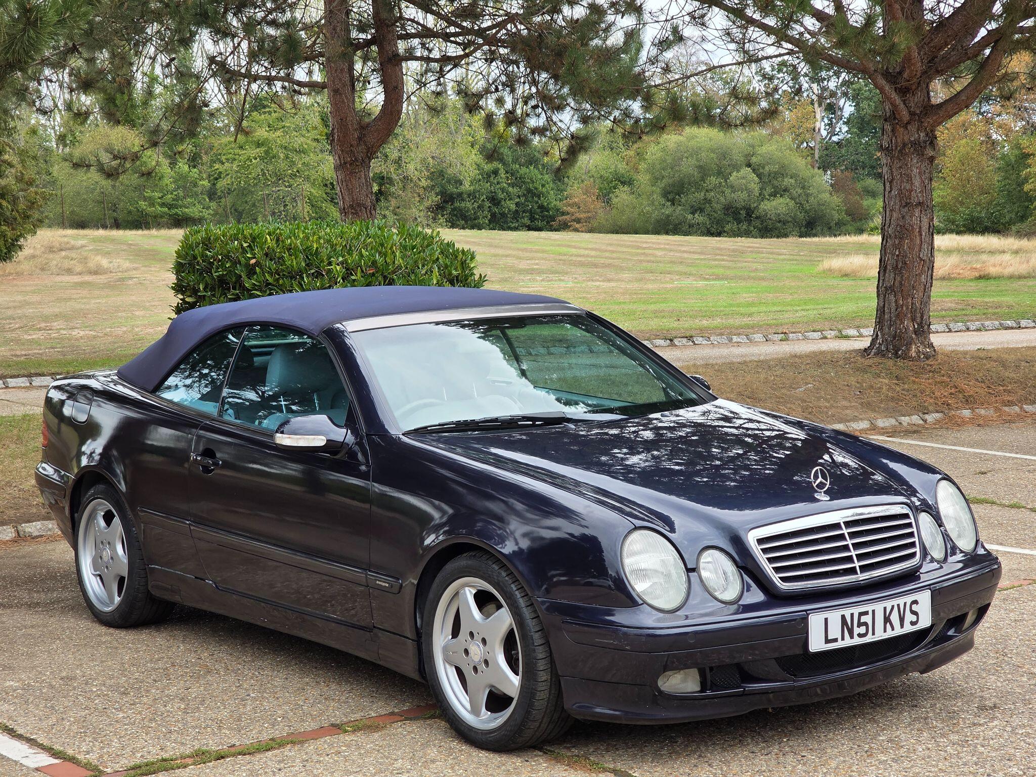 Mercedes-Benz CLK view 2