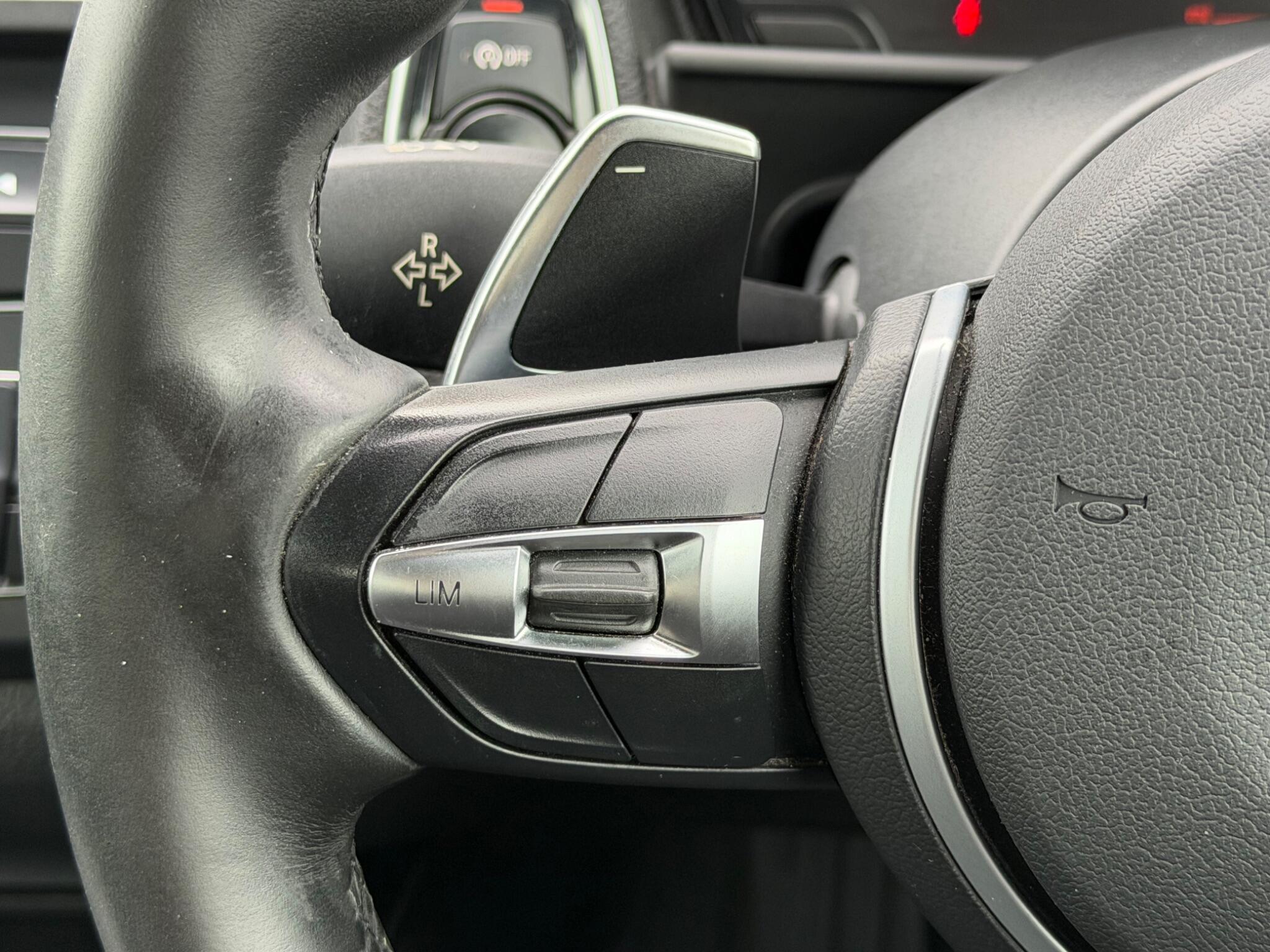 BMW 2 Series view 25