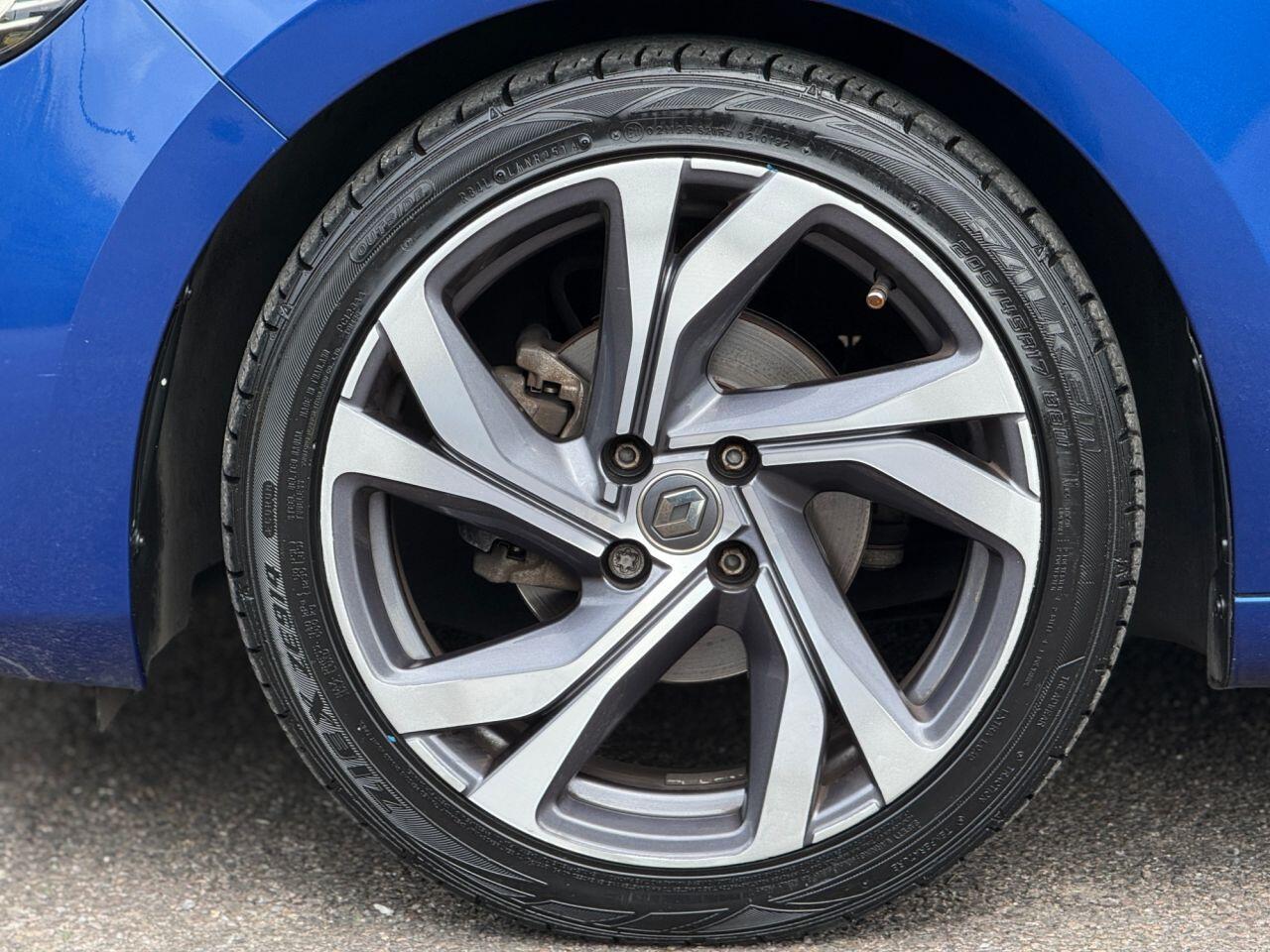 Renault Clio view 37