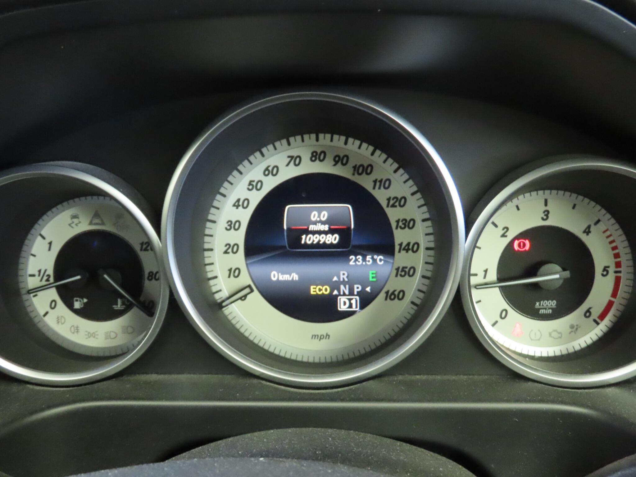 Mercedes-Benz E-Class view 10