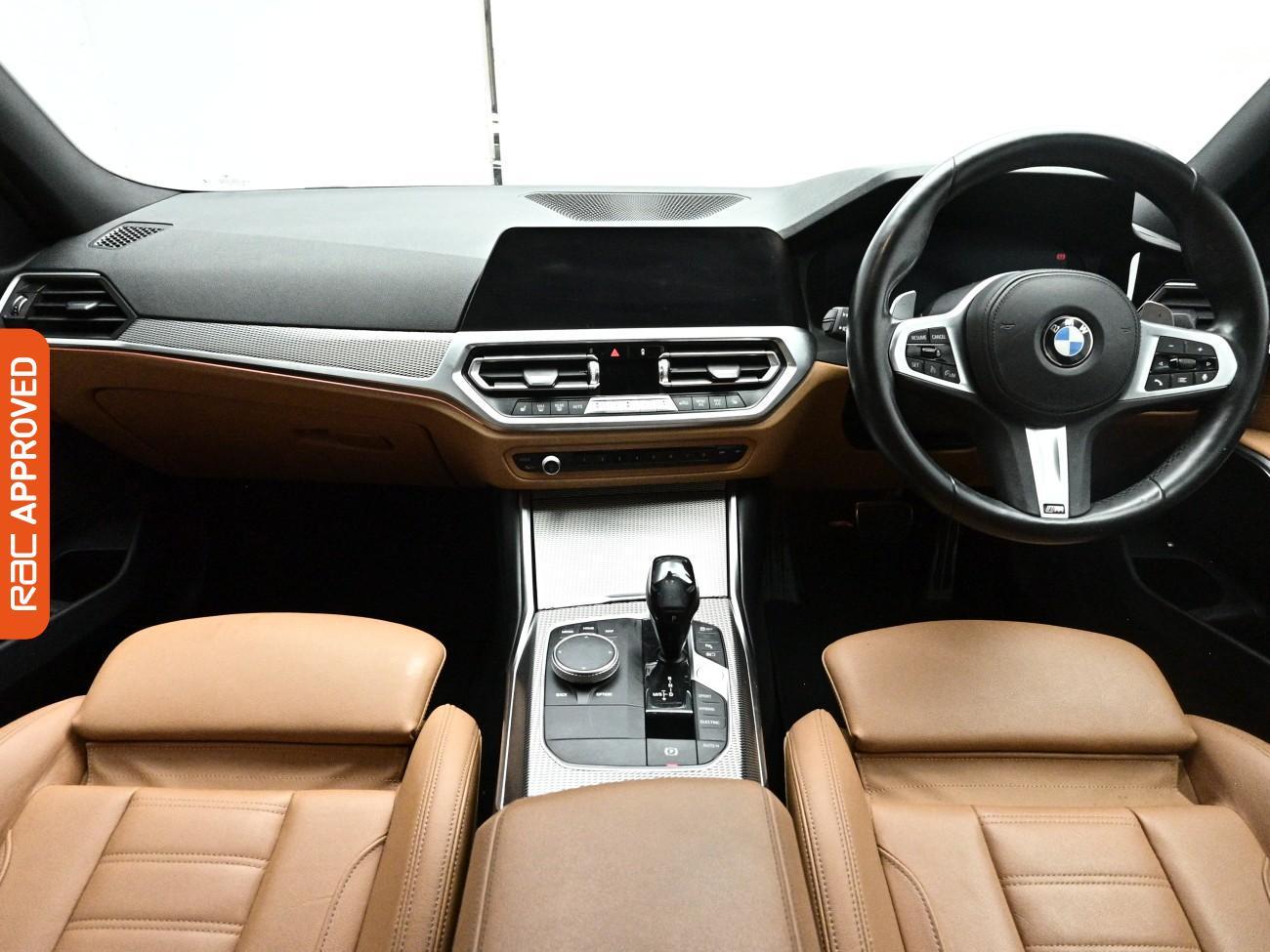 BMW 3 Series view 2