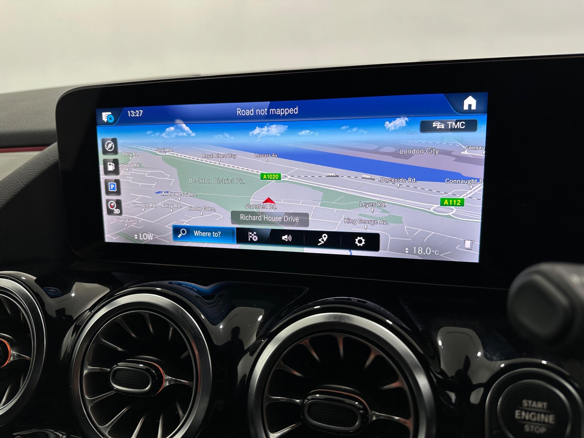 Mercedes-Benz B-Class view 24