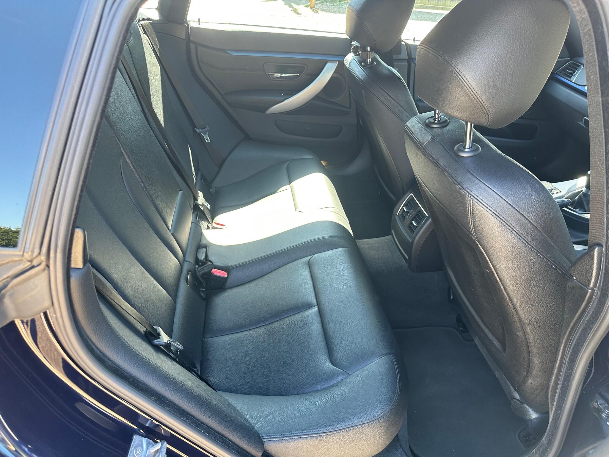 BMW 4 Series view 10