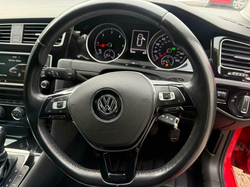 2016 Volkswagen Golf image 50