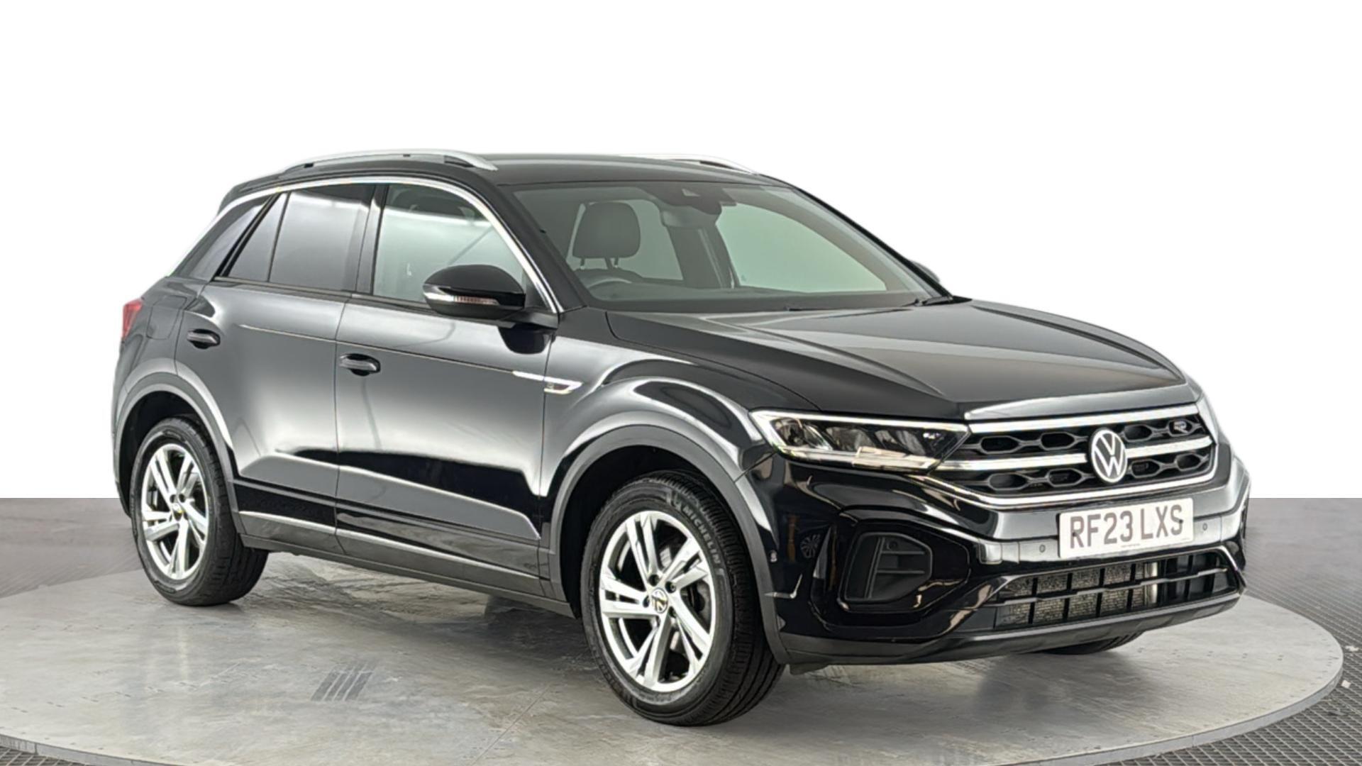 Volkswagen T-Roc view 2