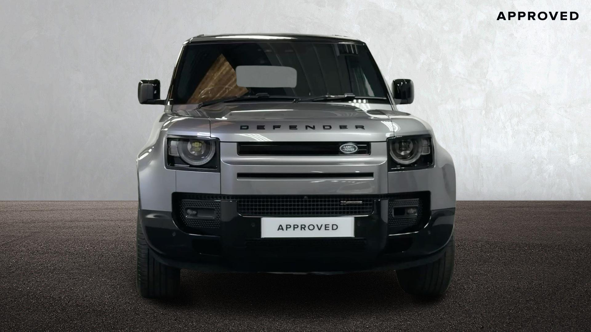 Land Rover Defender view 7