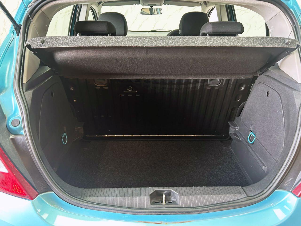 Vauxhall Corsa view 21