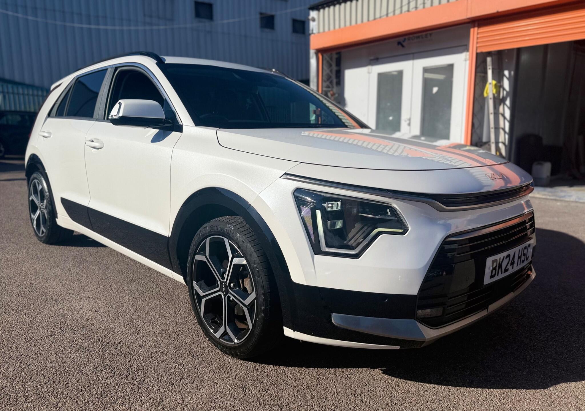 2024 Kia Niro in White for sale