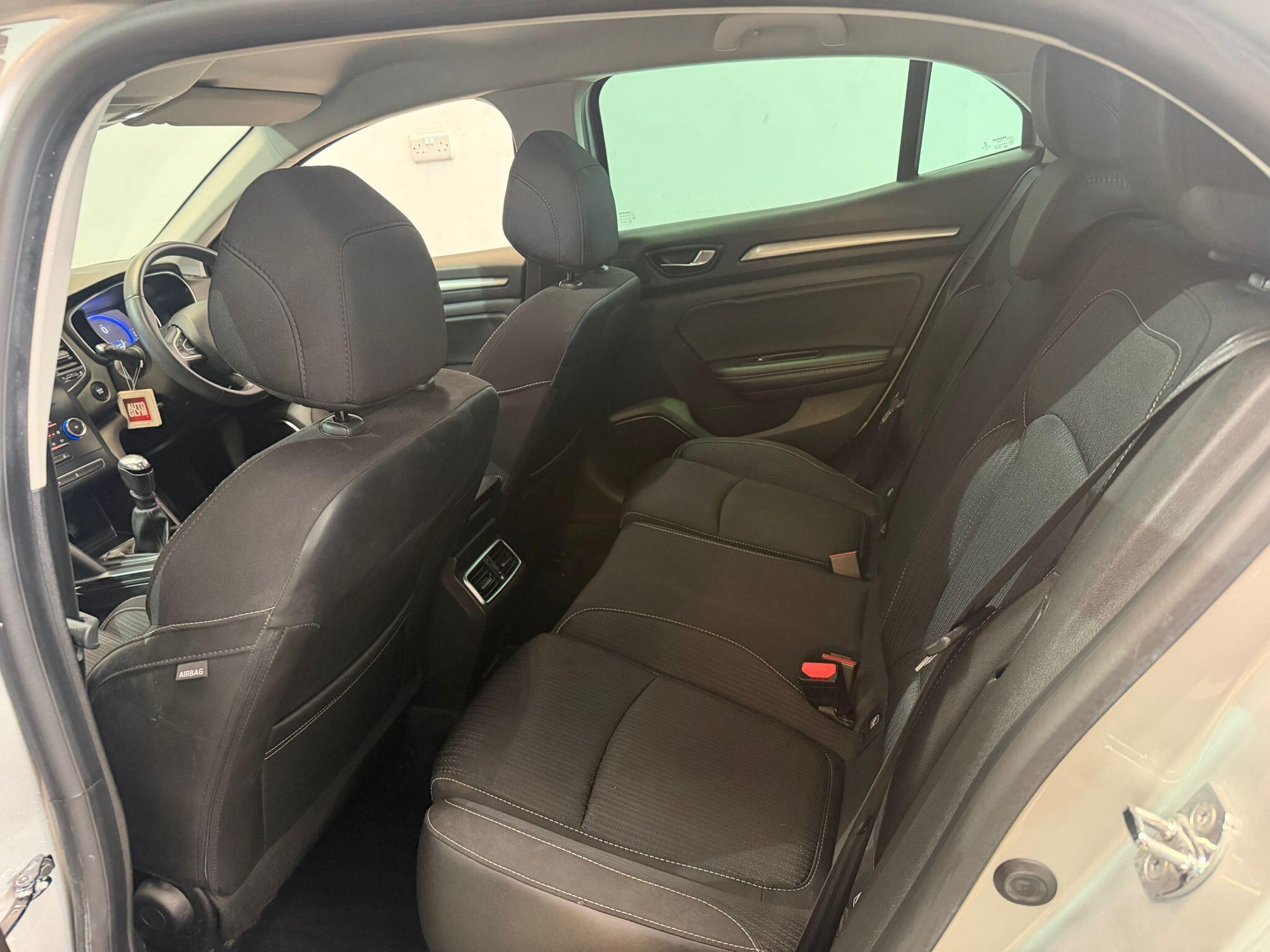 Renault Megane view 21