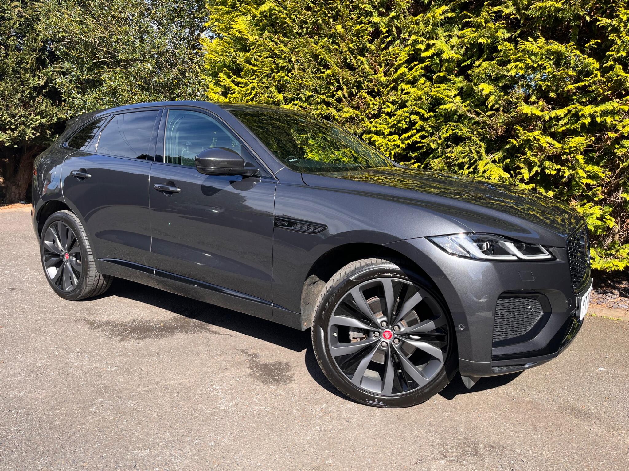 Jaguar F-Pace view 20