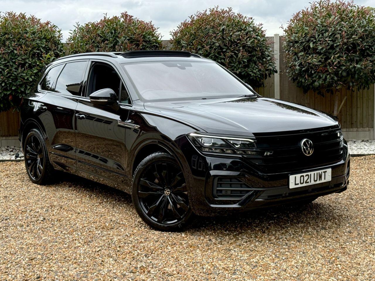 Volkswagen Touareg view 13