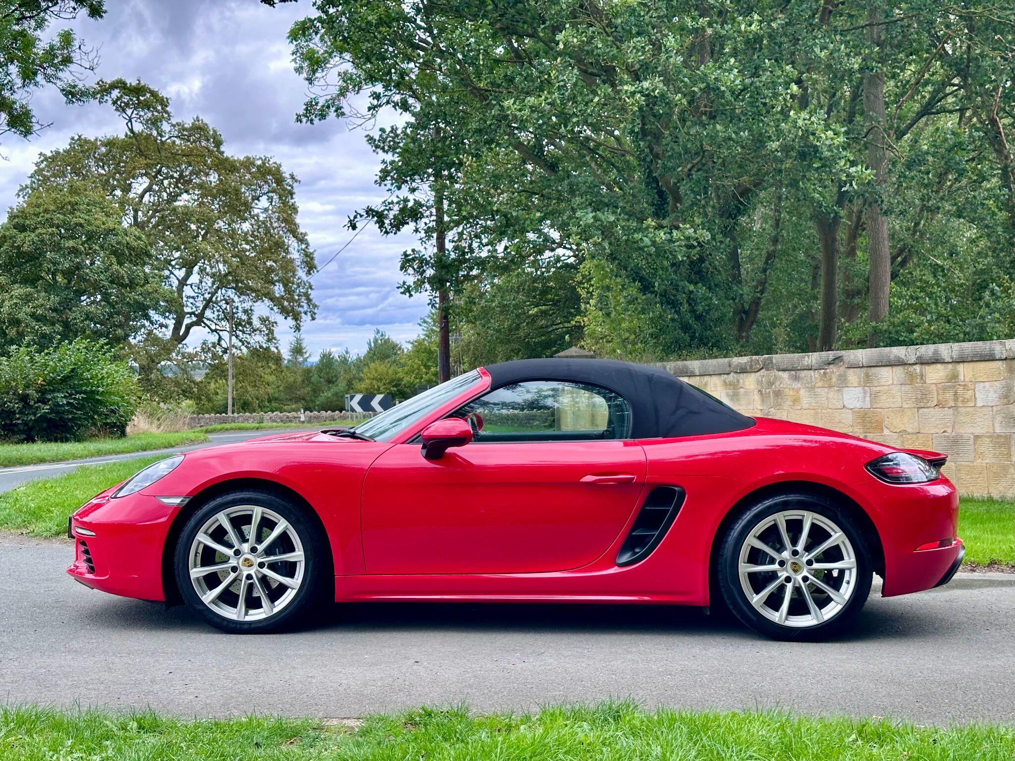 Porsche 718 Boxster view 47