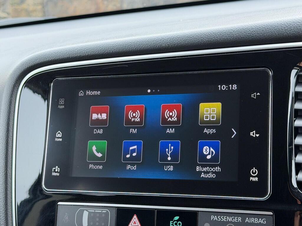 Mitsubishi Outlander view 28