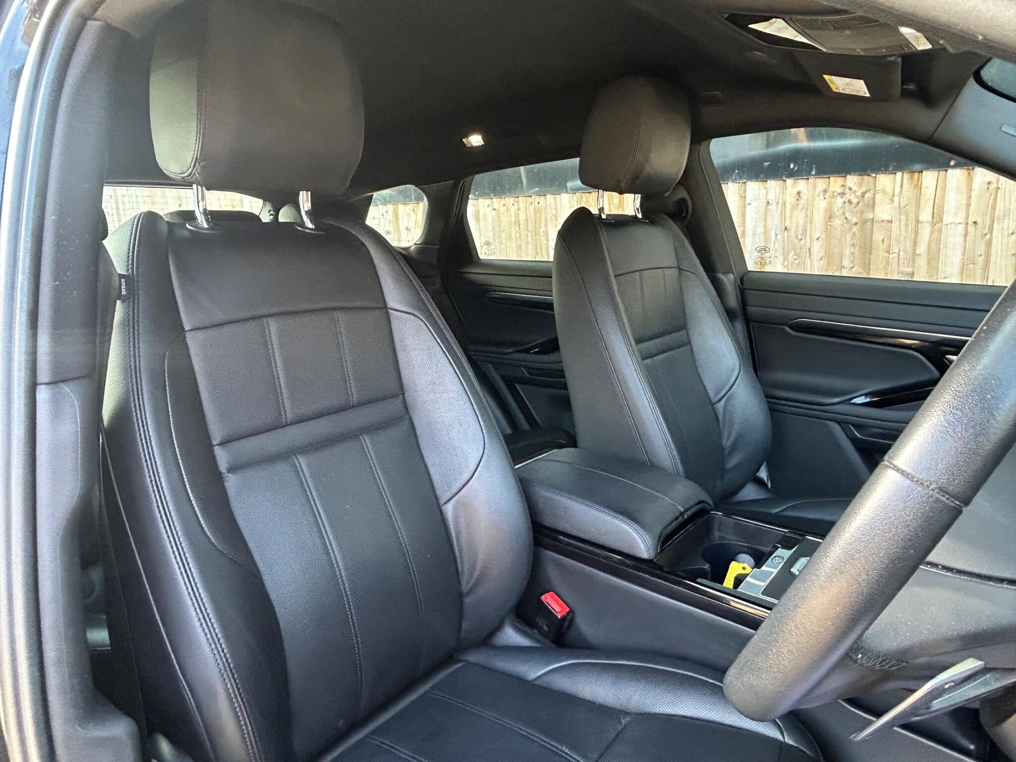 Land Rover Range Rover Evoque view 30