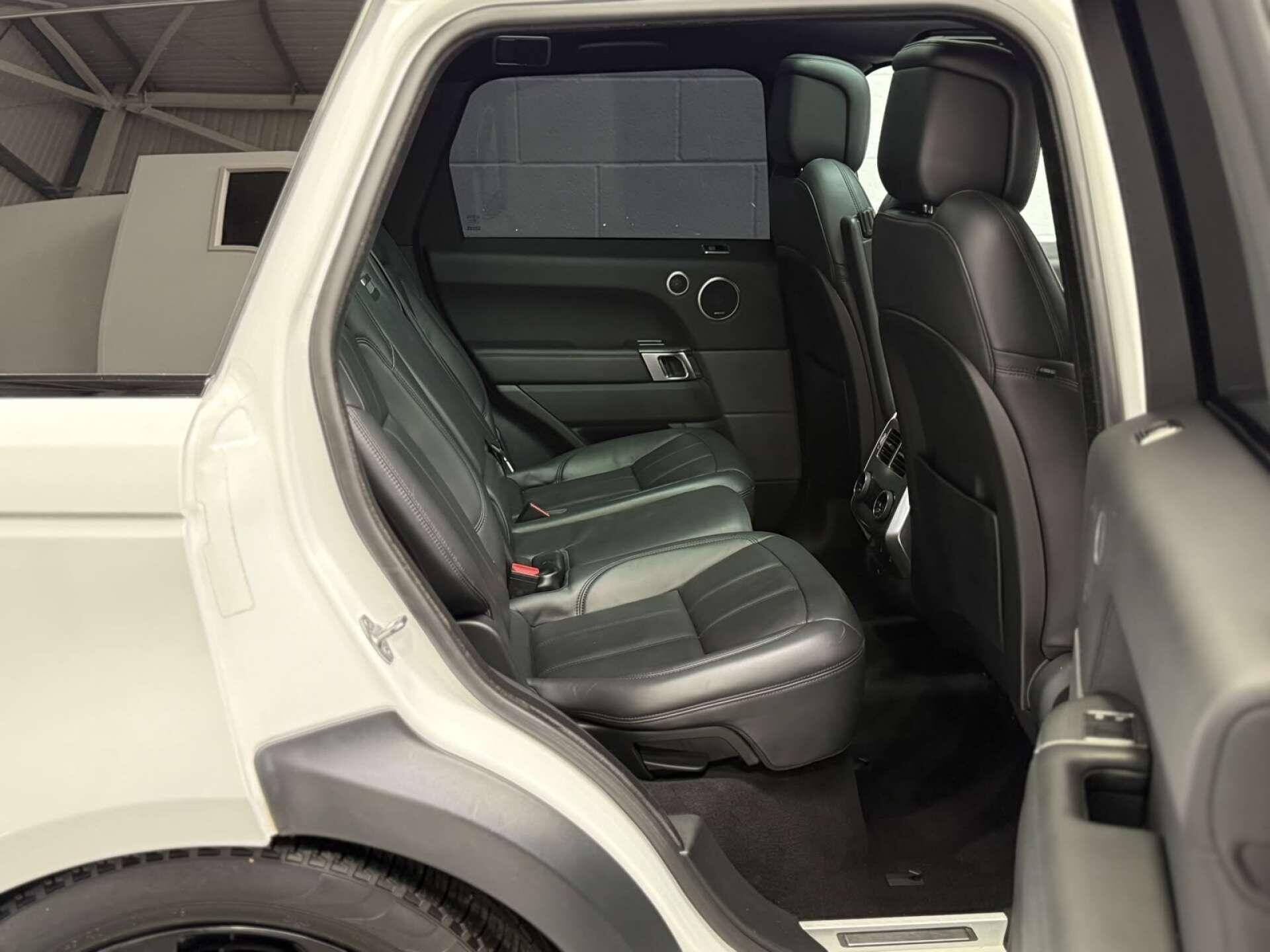 Land Rover Range Rover Sport view 21