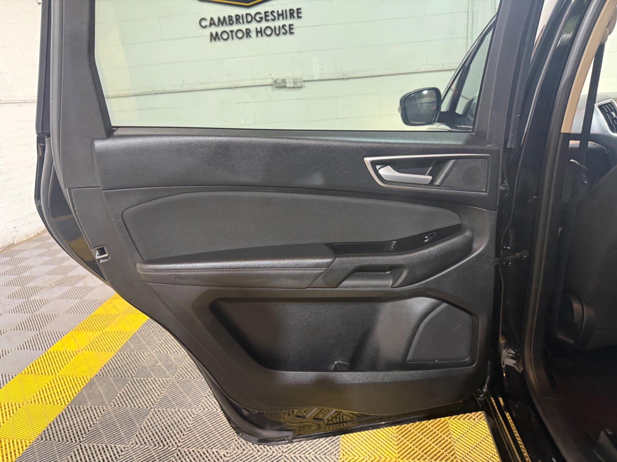 Ford S-Max view 41