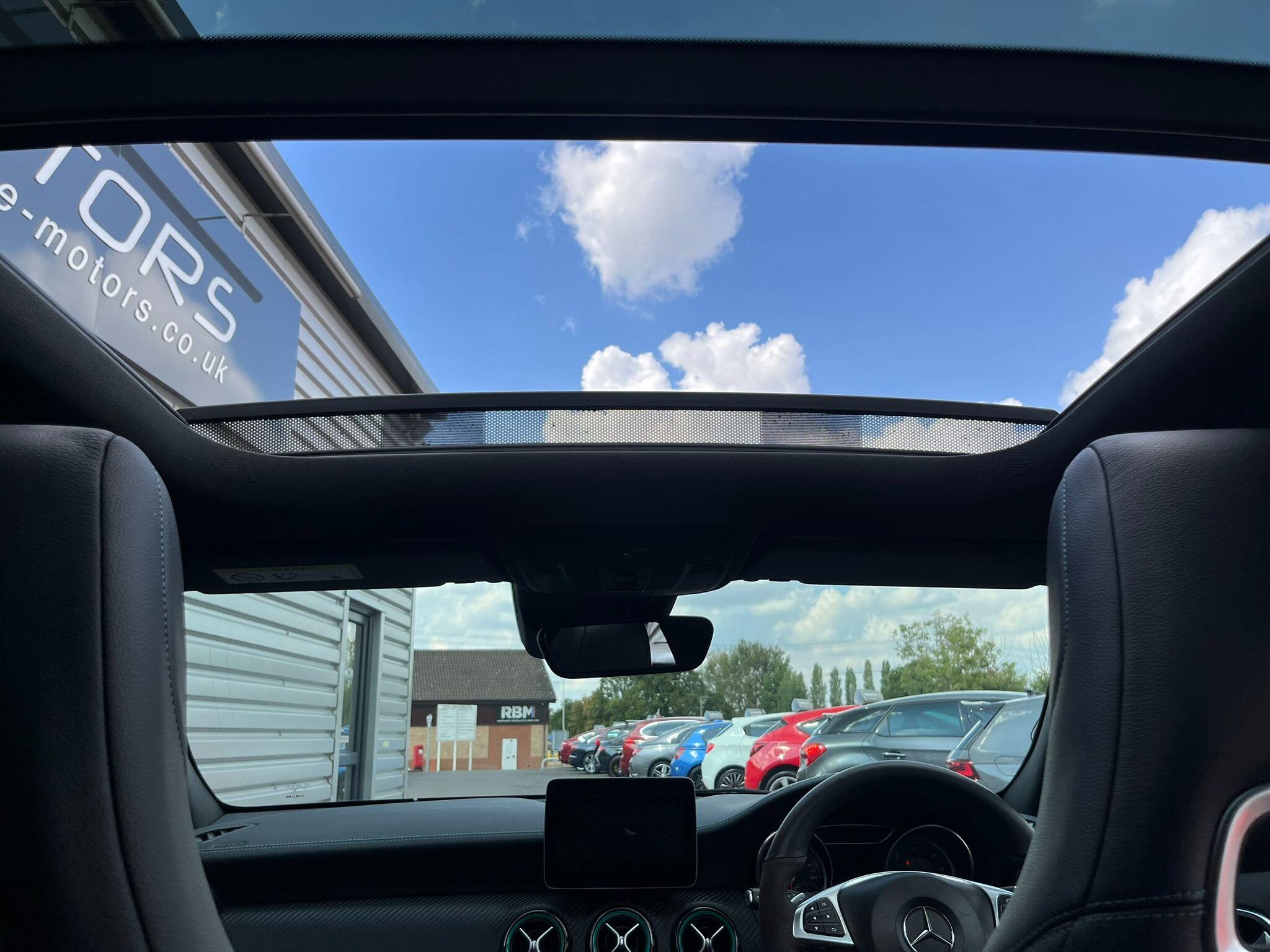 Mercedes-Benz A Class view 16