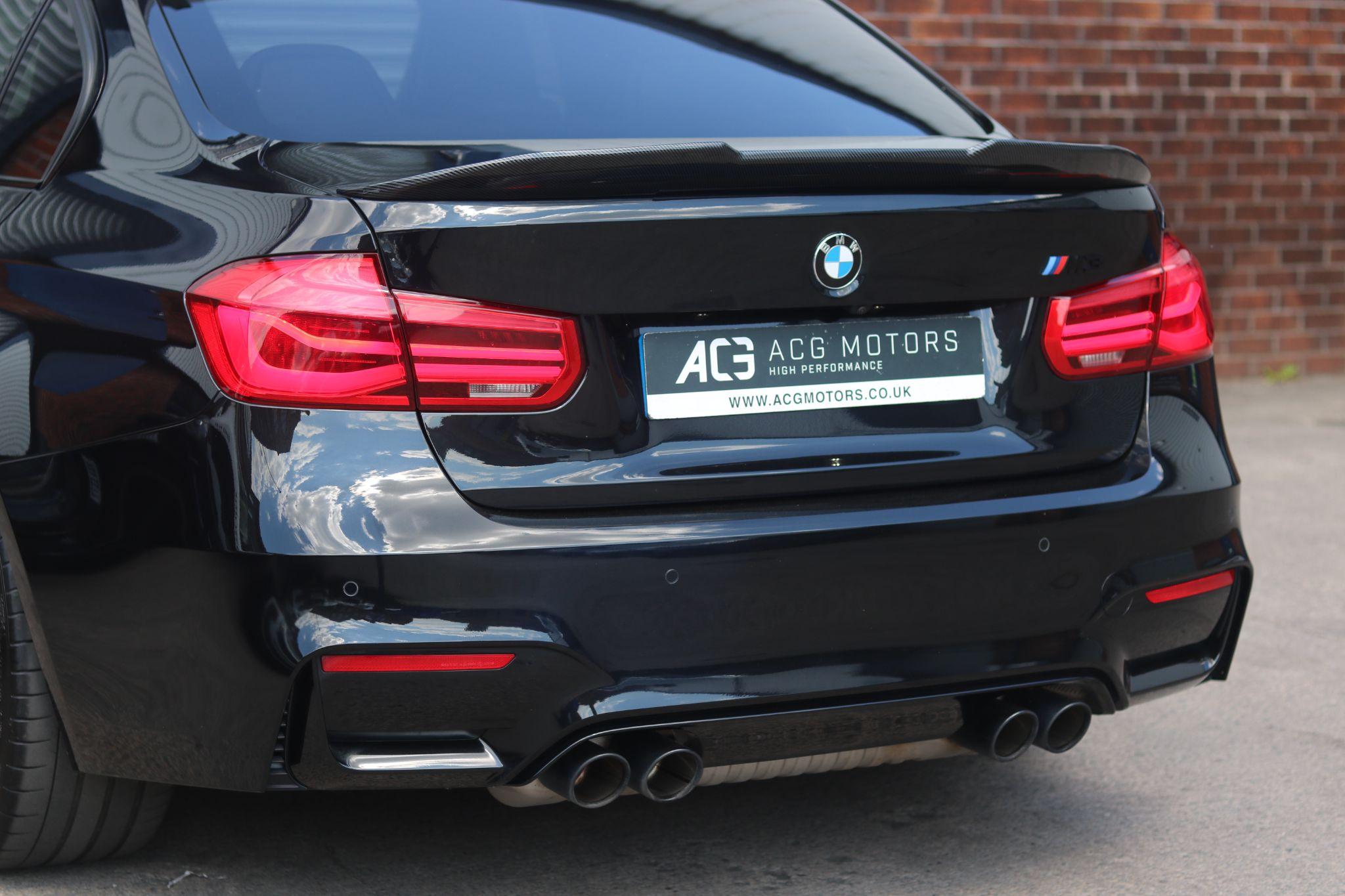 BMW M3 view 7