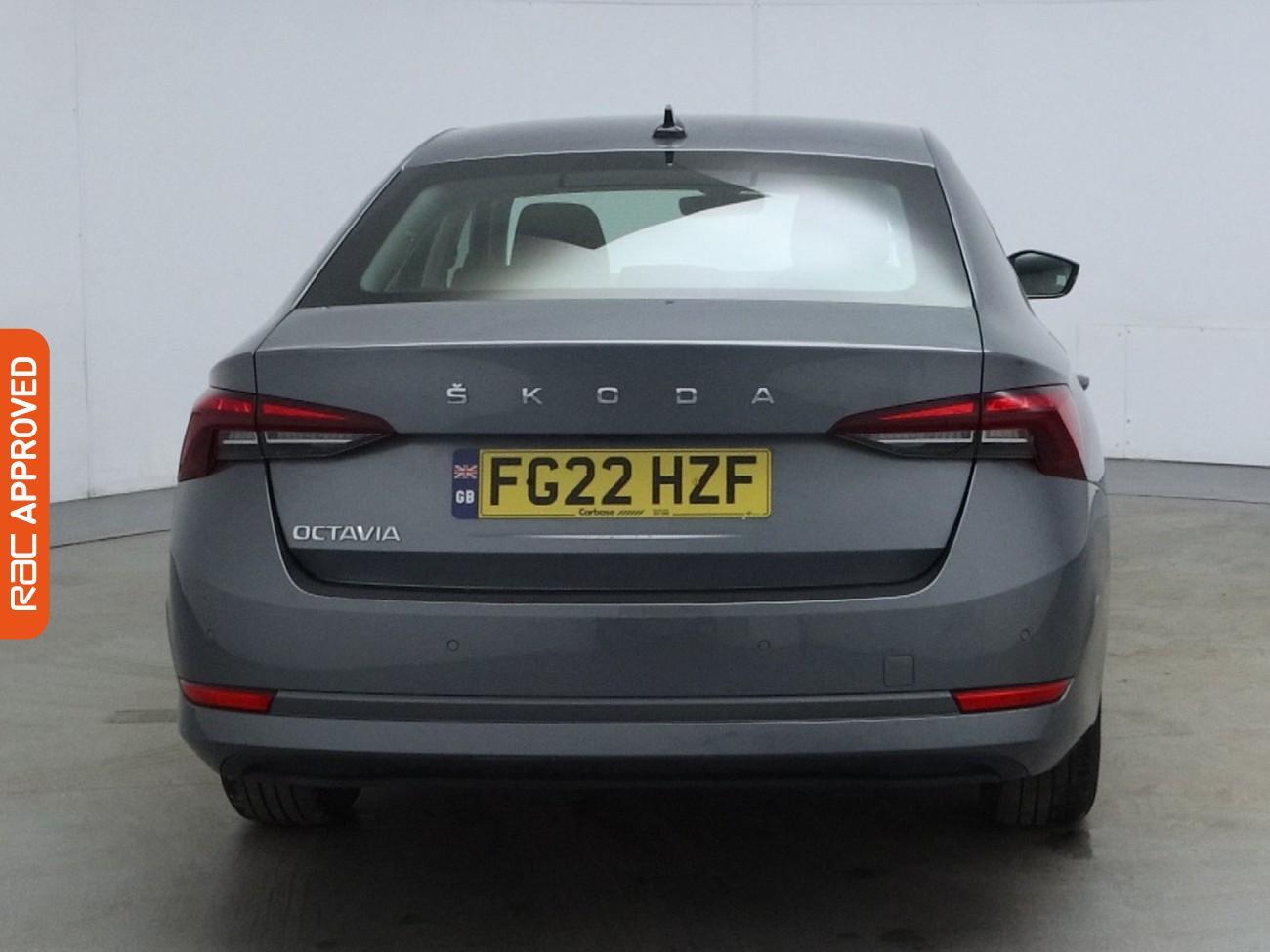 Skoda Octavia view 8