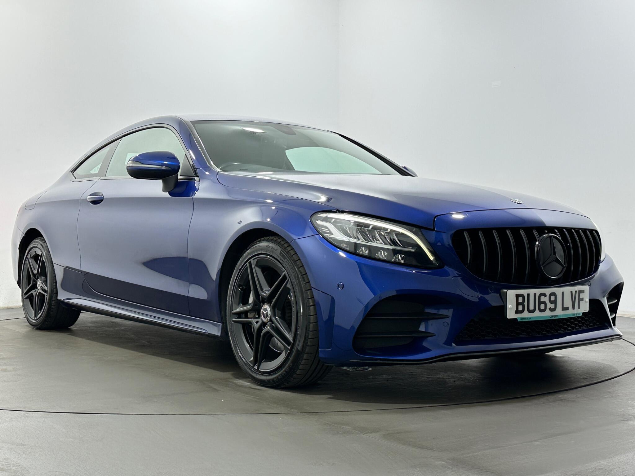 Mercedes-Benz C-Class view 49