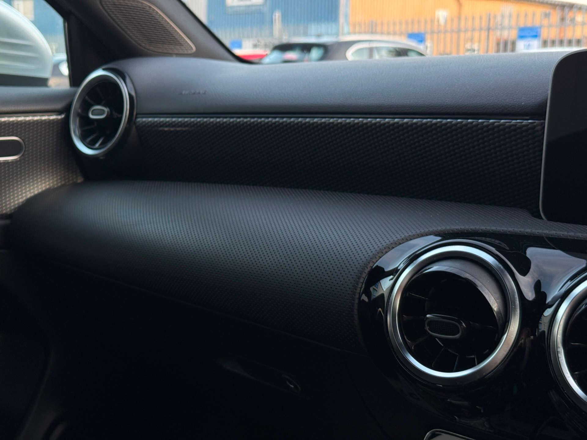 Mercedes-Benz A Class view 59