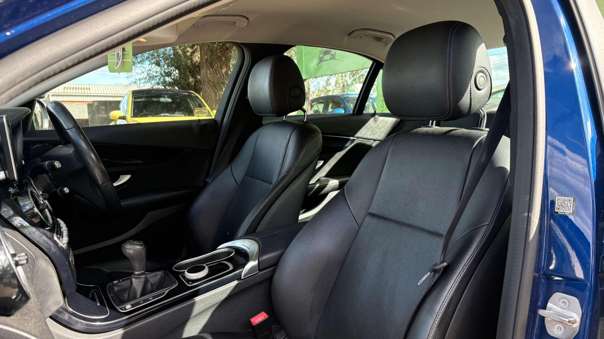 Mercedes-Benz C-Class view 12