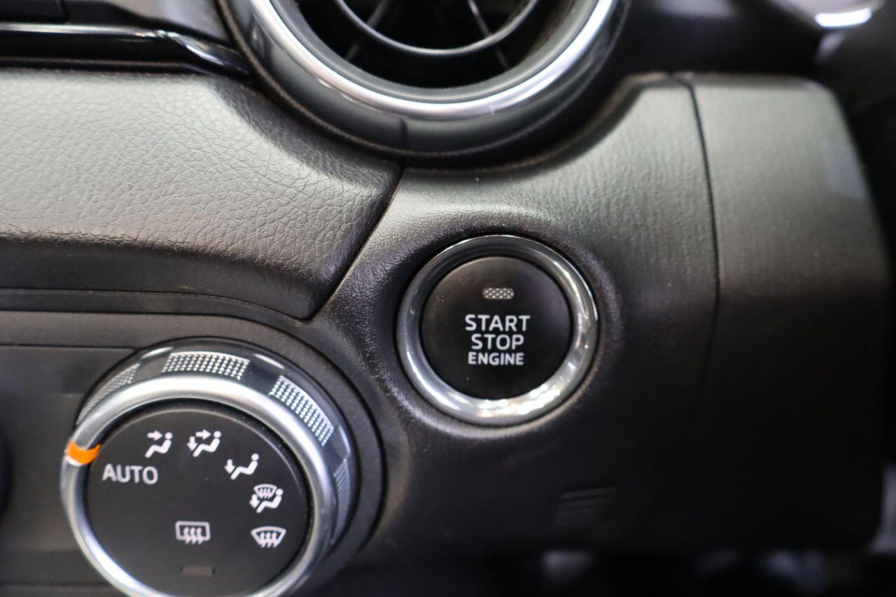 Mazda MX-5 view 19