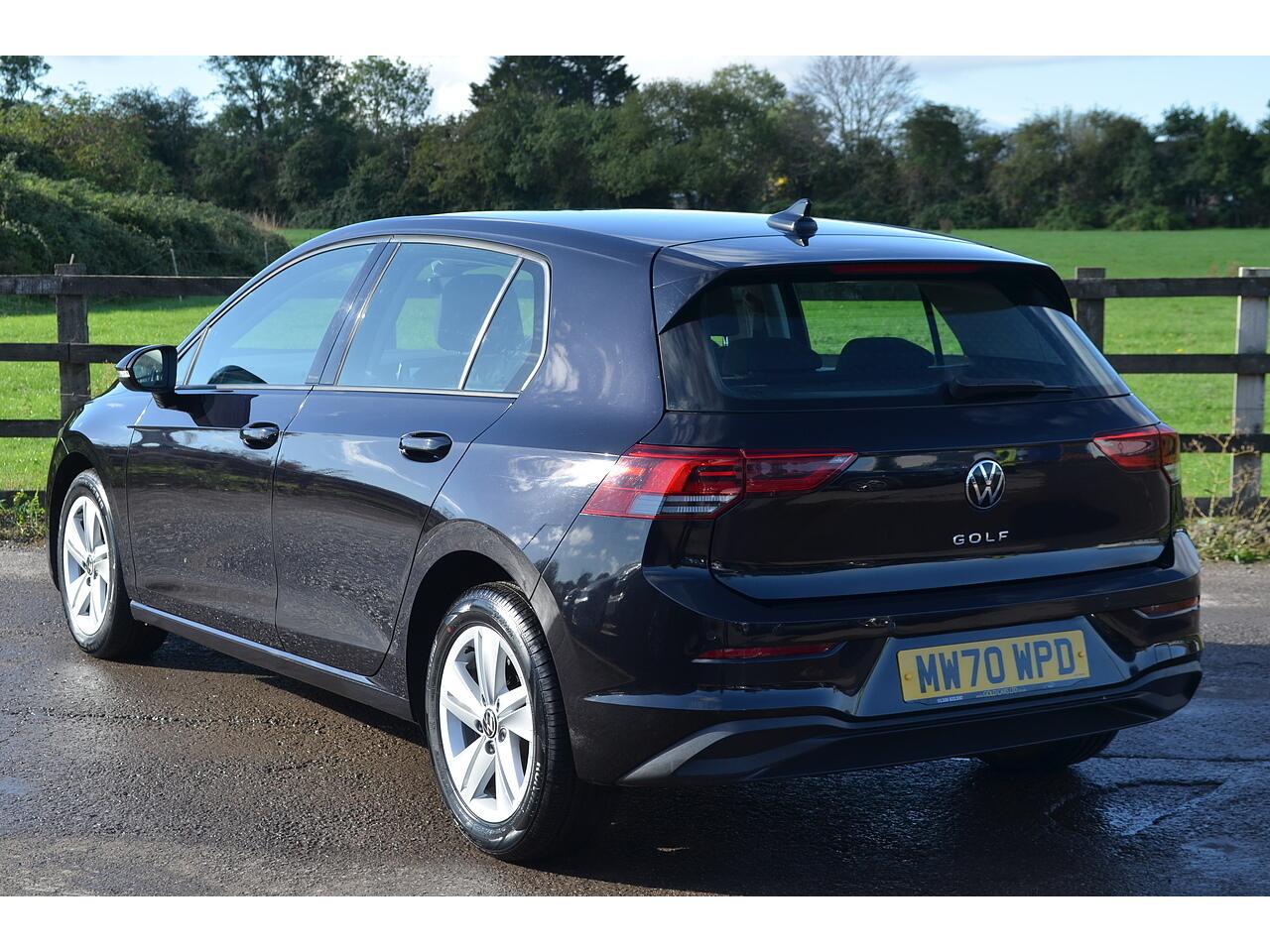 Volkswagen Golf view 7