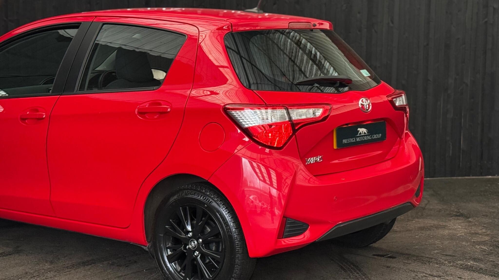 Toyota Yaris view 32
