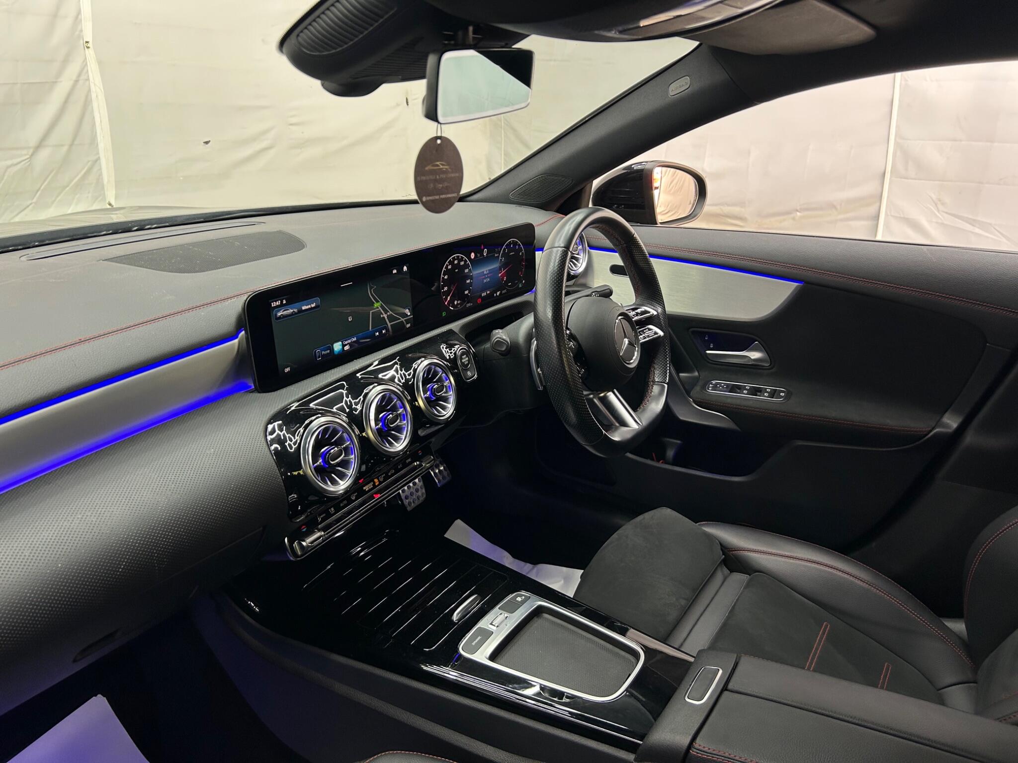 Mercedes-Benz Cla view 15
